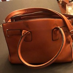 Leather bag